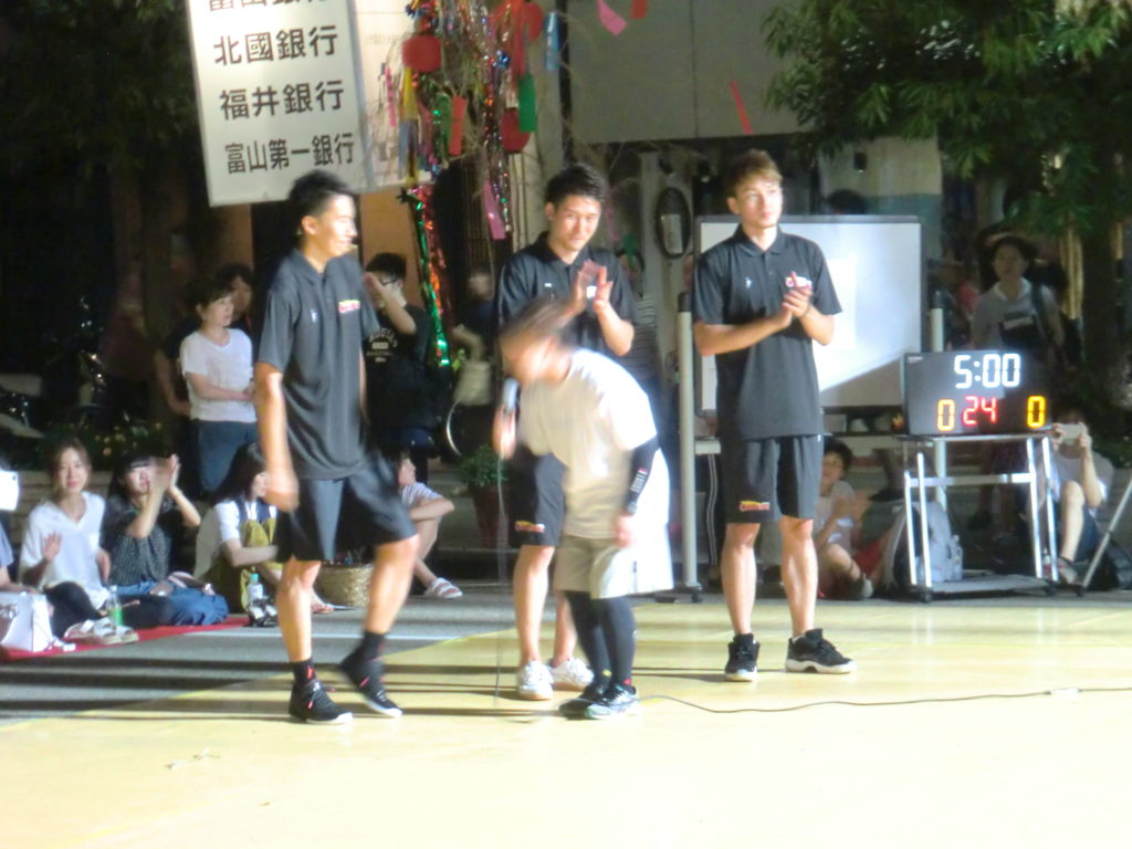 バスケットボールプロショップ ヨシエスポーツ