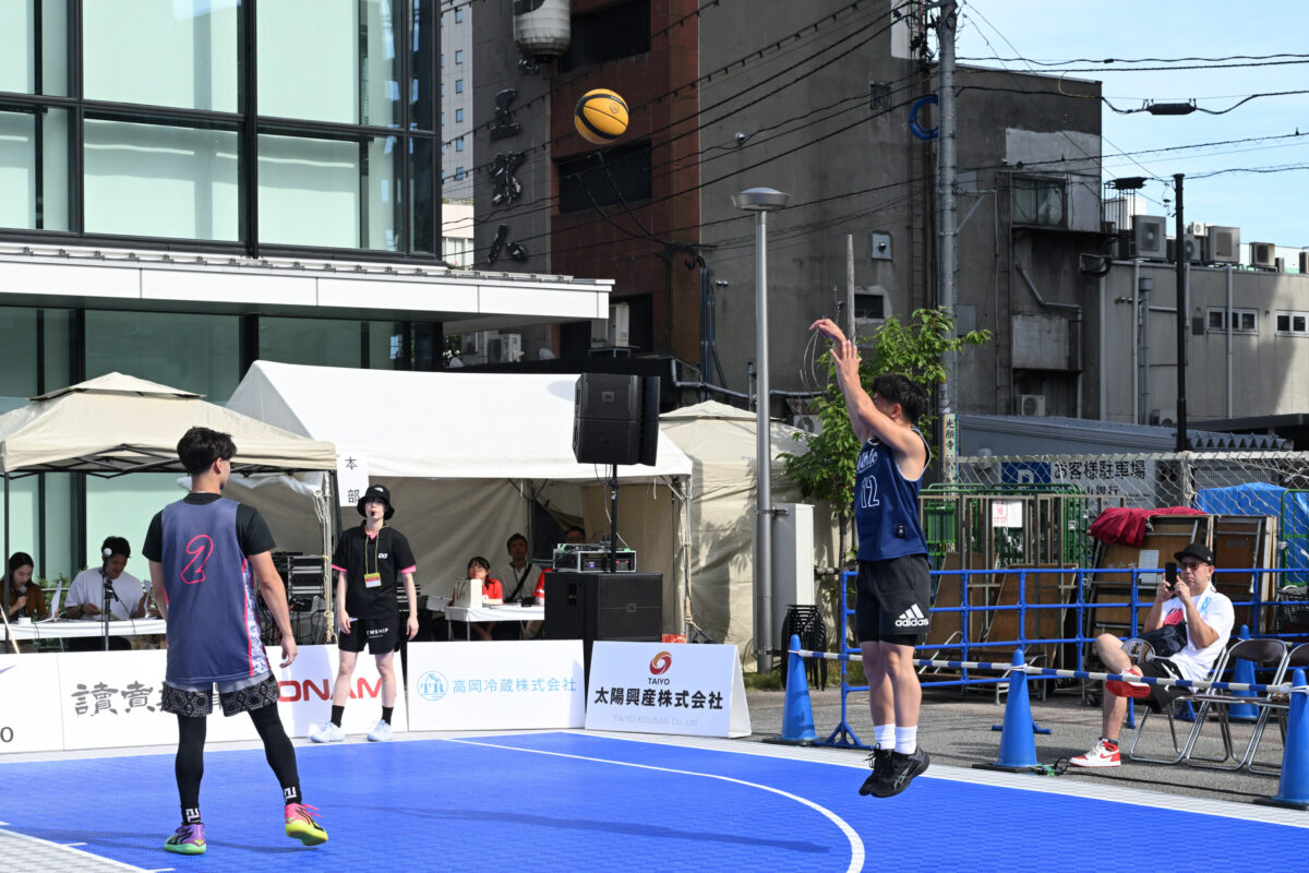 バスケットボールプロショップ ヨシエスポーツ