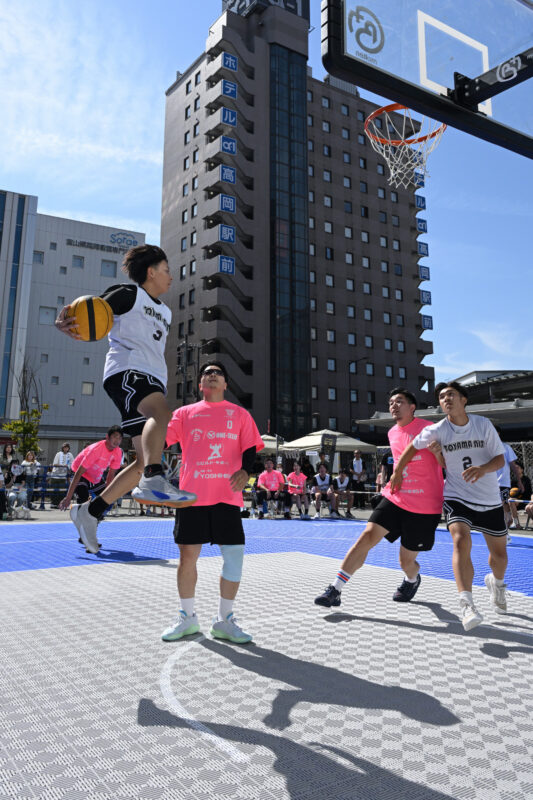 バスケットボールプロショップ ヨシエスポーツ