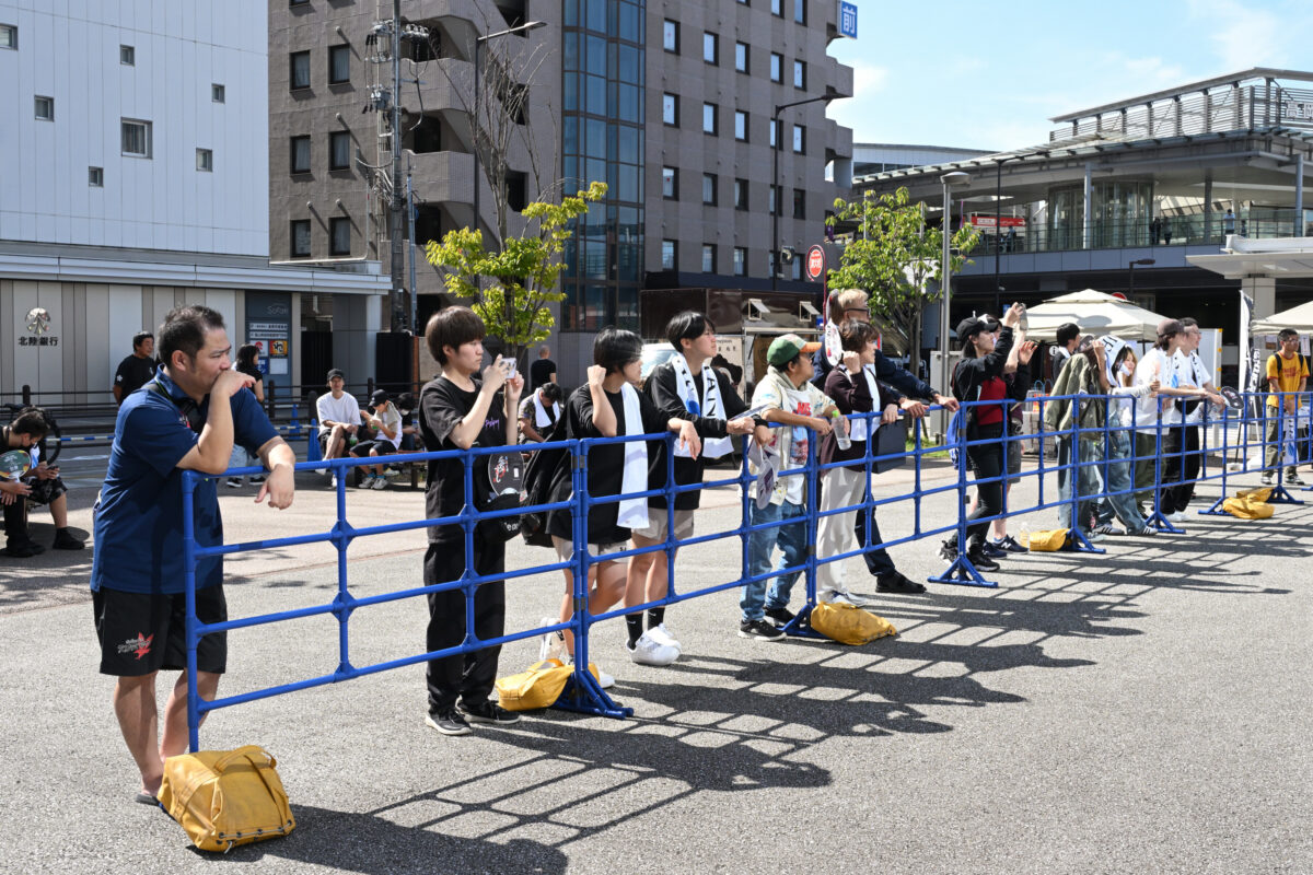 バスケットボールプロショップ ヨシエスポーツ