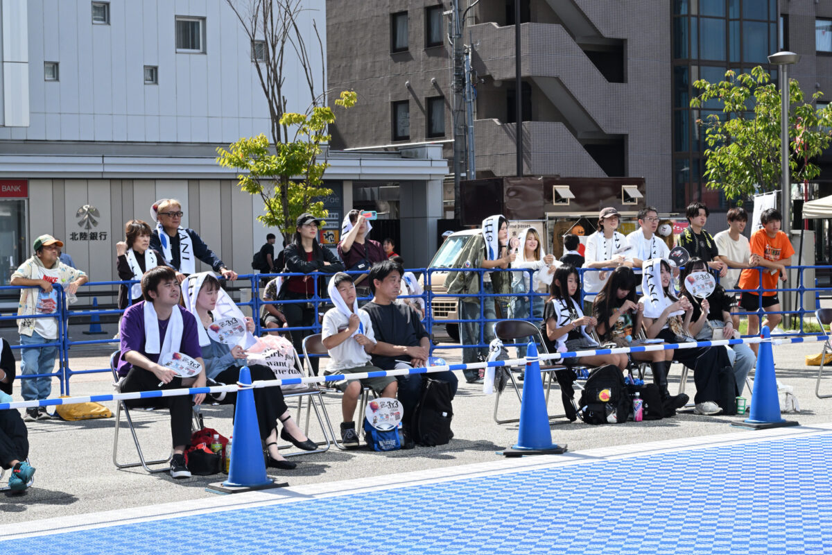 バスケットボールプロショップ ヨシエスポーツ