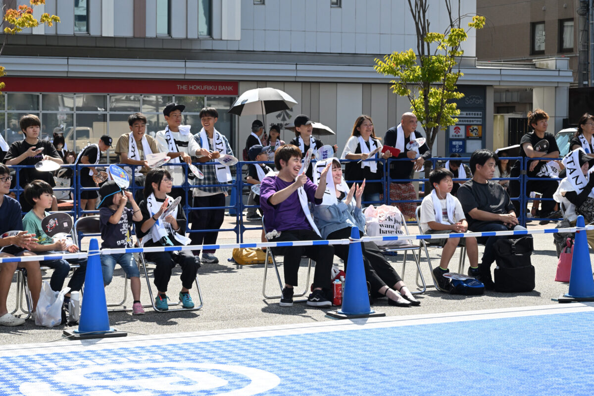 バスケットボールプロショップ ヨシエスポーツ