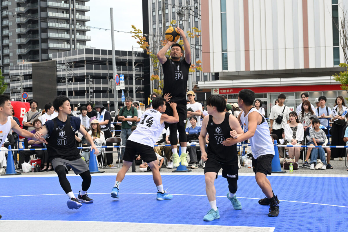 バスケットボールプロショップ ヨシエスポーツ