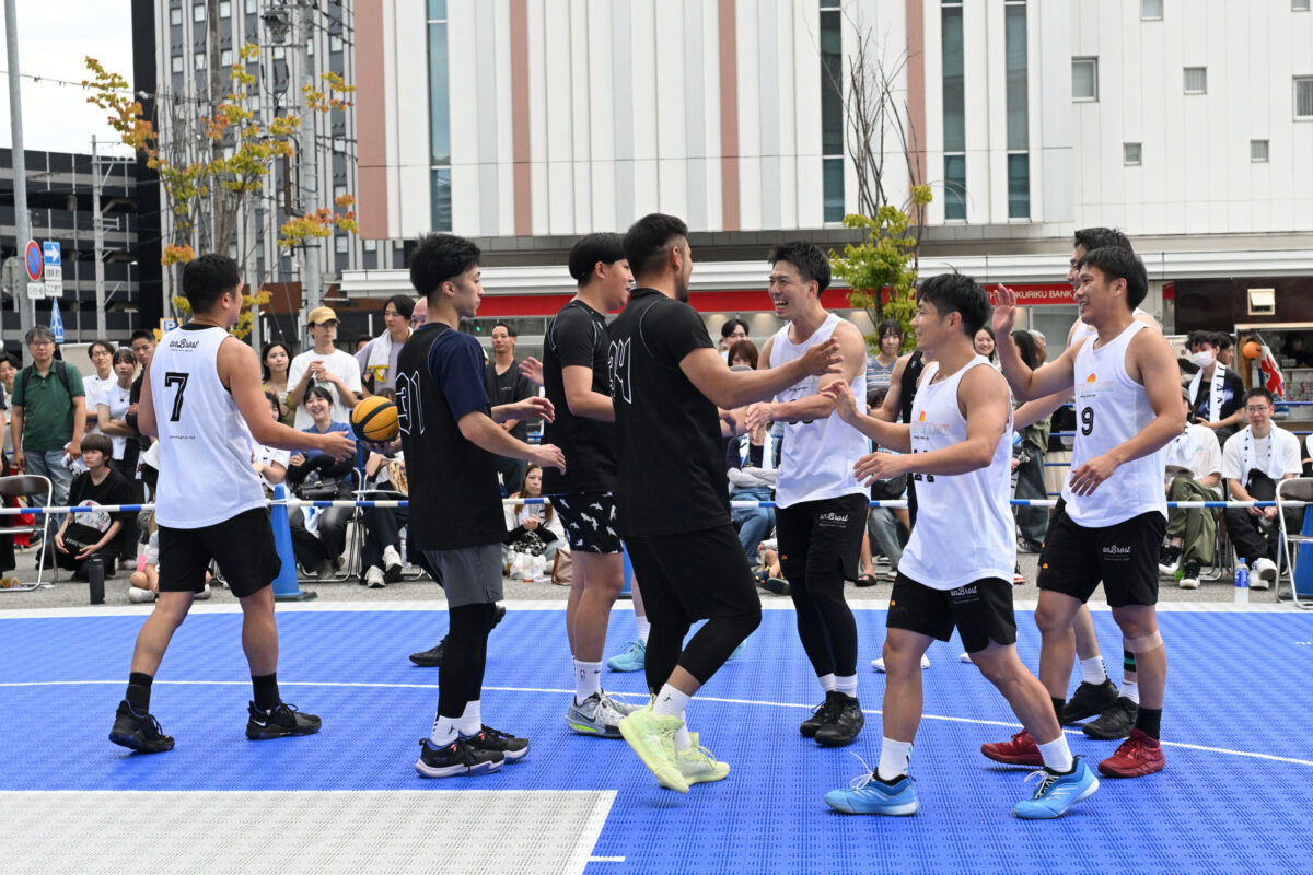 バスケットボールプロショップ ヨシエスポーツ