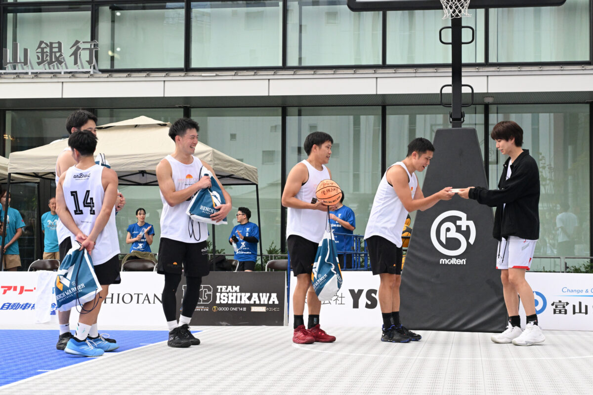 バスケットボールプロショップ ヨシエスポーツ